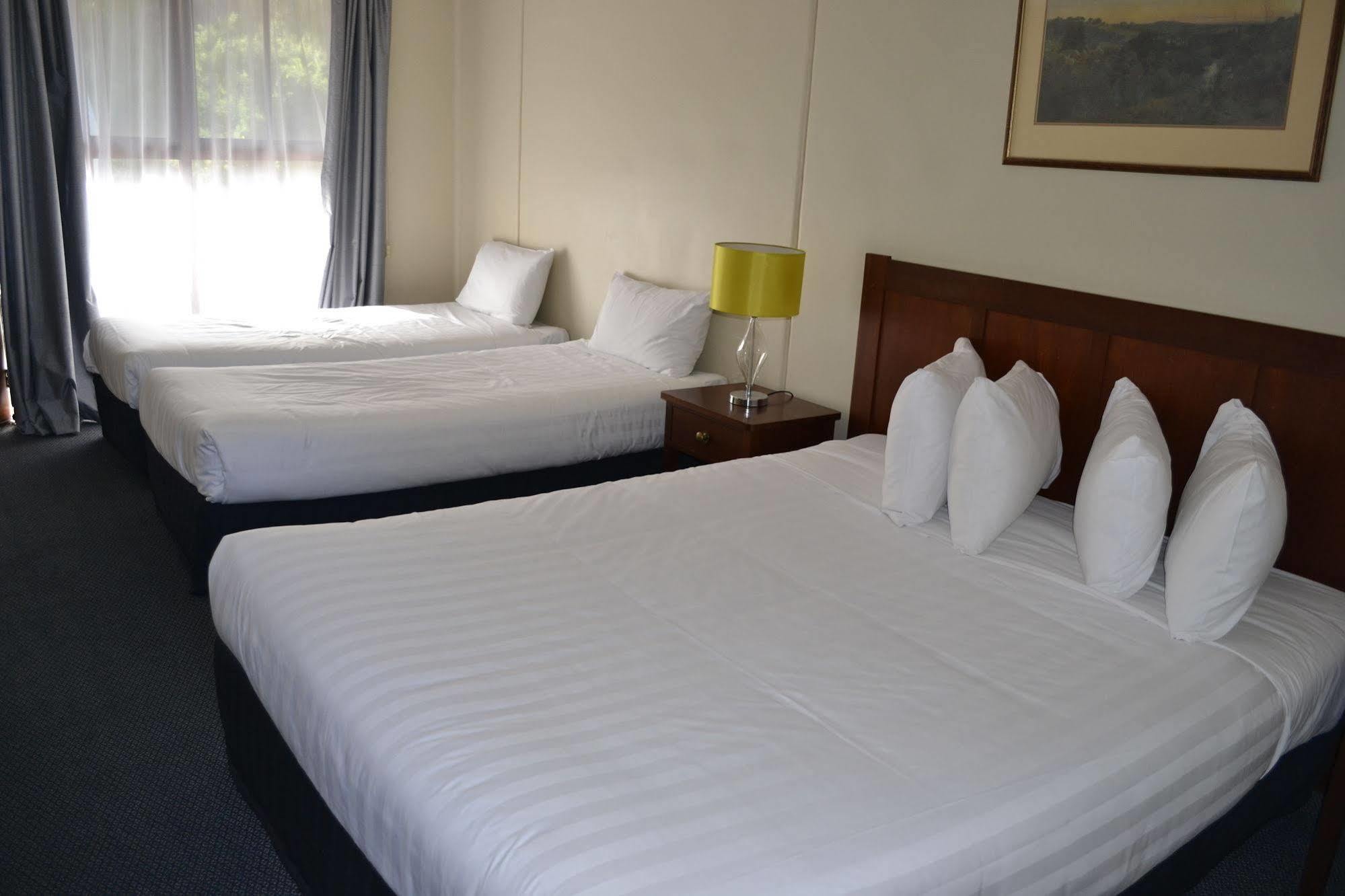 Sunnymead Hotel Aireys Inlet Exterior photo