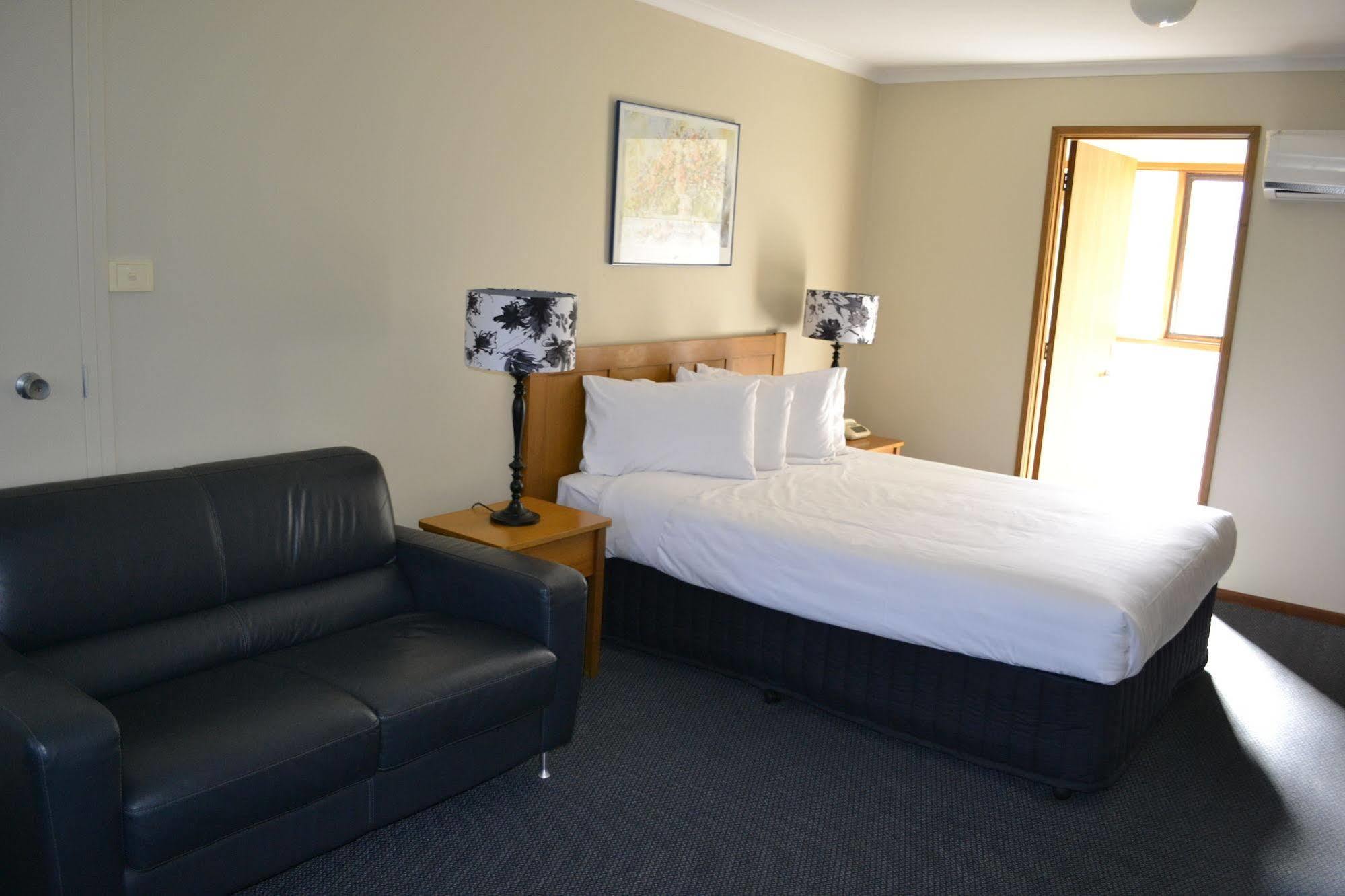 Sunnymead Hotel Aireys Inlet Exterior photo